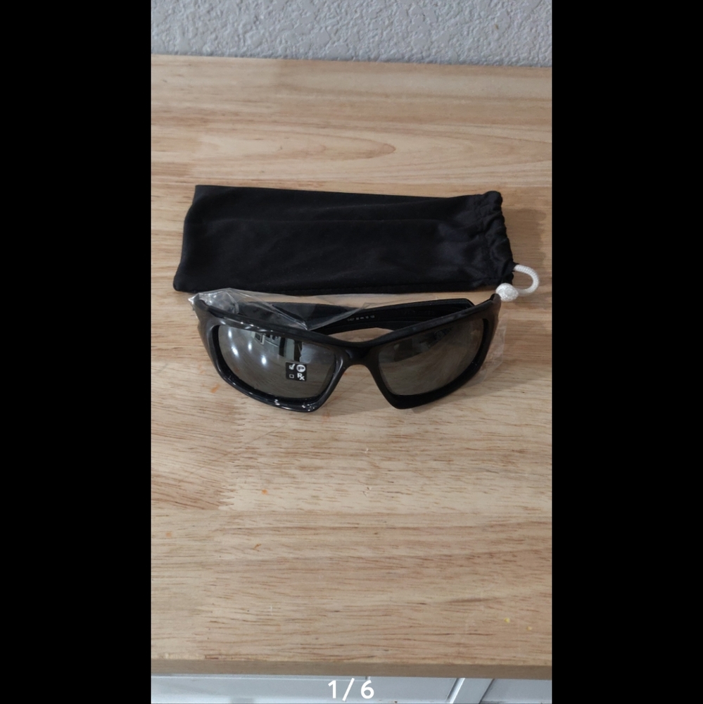 Oakley Valve Black FMJ+ Glasses with Black Iridium Lenses